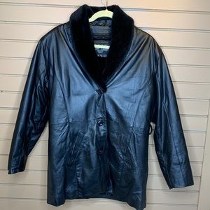 100% Leather Gallery Medium Jacket Women's M
